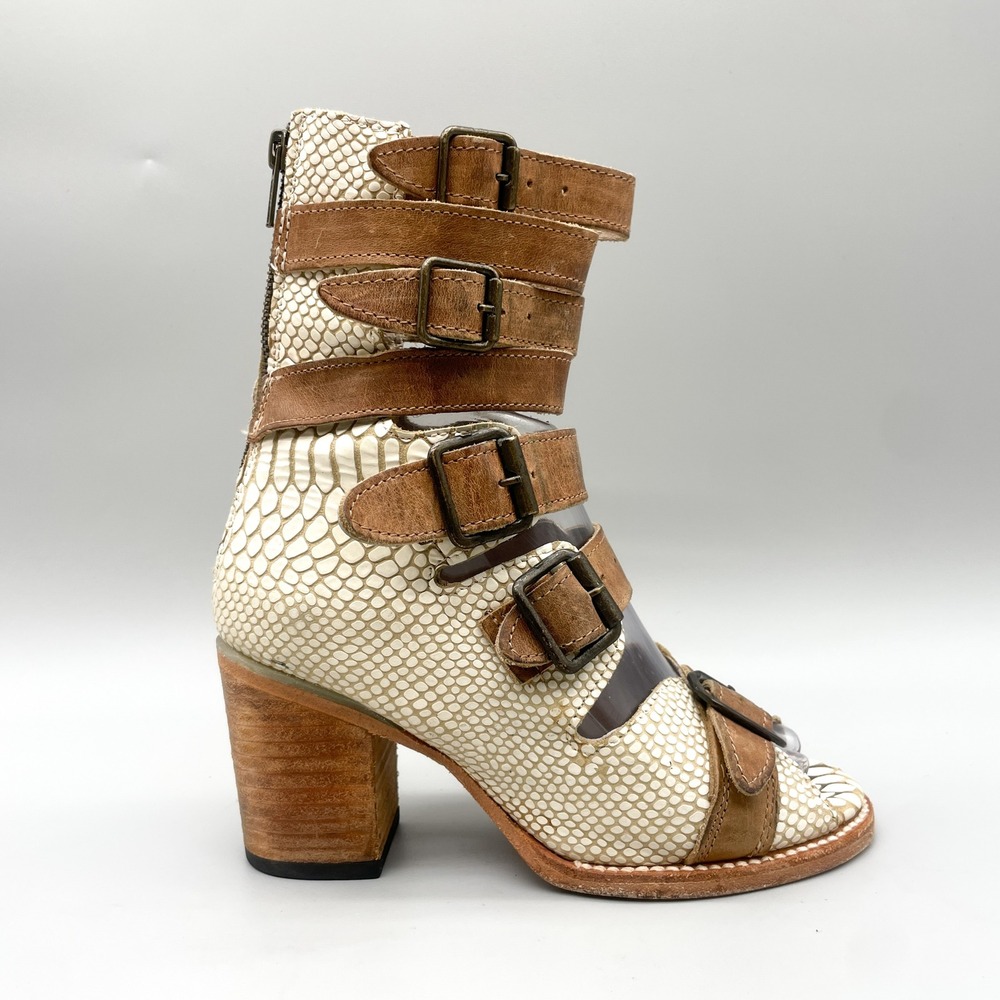 Freebird by Steven Women 6 Bond Gladiator Sandals Snakeskin Leather Western Boho